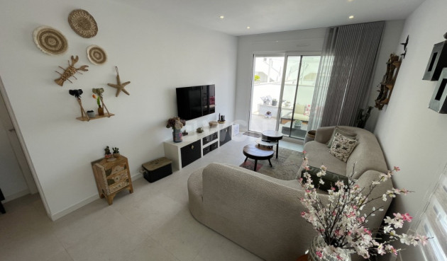 Resale - Bungalow - Pilar de la Horadada - Costa Blanca