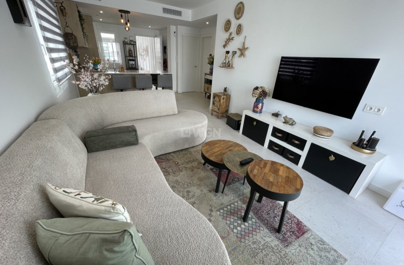 Resale - Bungalow - Pilar de la Horadada - Costa Blanca