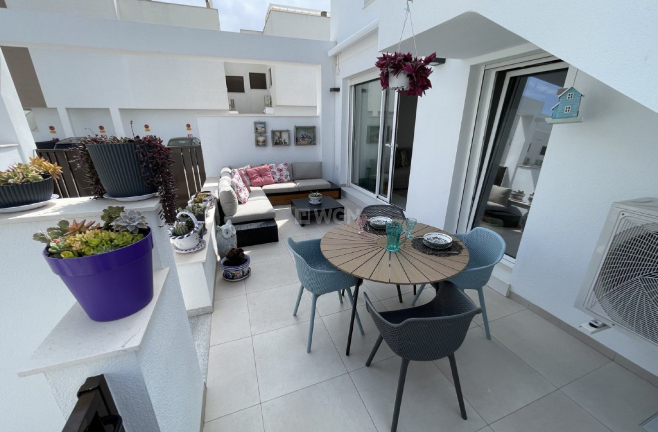 Resale - Bungalow - Pilar de la Horadada - Costa Blanca