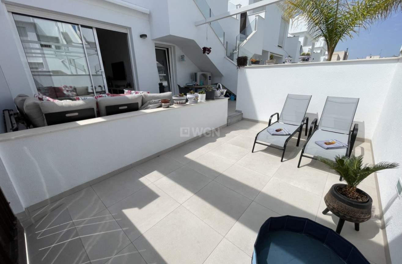 Resale - Bungalow - Pilar de la Horadada - Costa Blanca