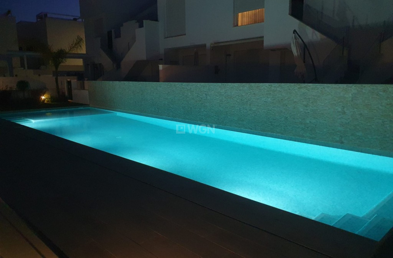 Resale - Bungalow - Pilar de la Horadada - Costa Blanca