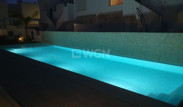 Resale - Bungalow - Pilar de la Horadada - Costa Blanca