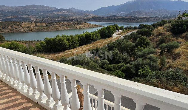Odsprzedaż - Villa - Vinuela - Inland