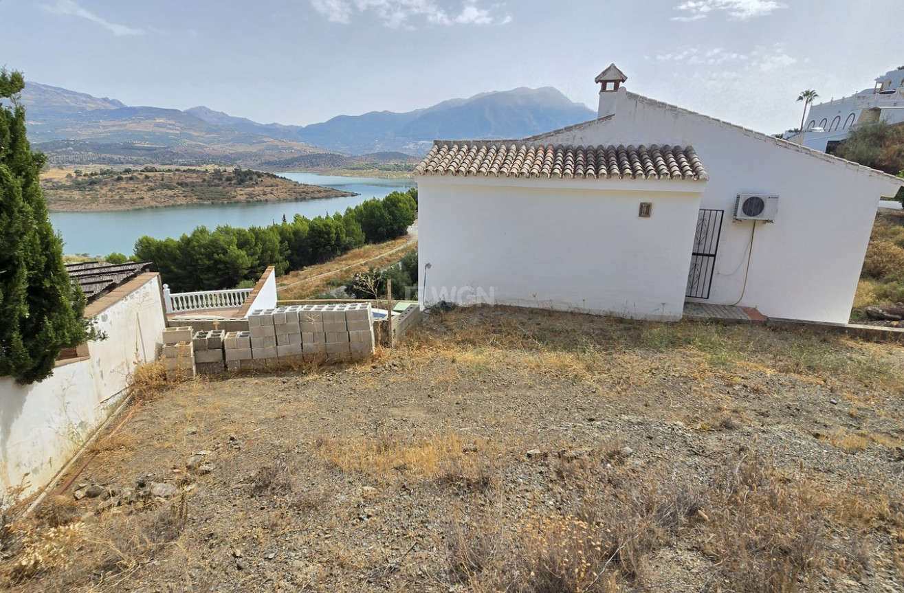 Odsprzedaż - Villa - Vinuela - Inland