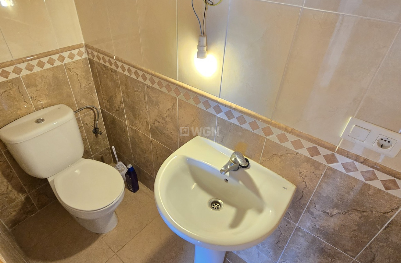 Odsprzedaż - Villa - Vinuela - Inland