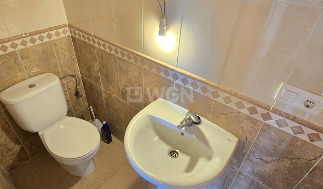 Odsprzedaż - Villa - Vinuela - Inland