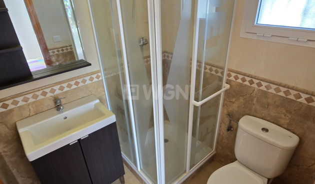 Odsprzedaż - Villa - Vinuela - Inland