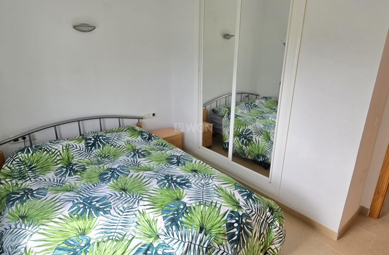 Odsprzedaż - Villa - Vinuela - Inland