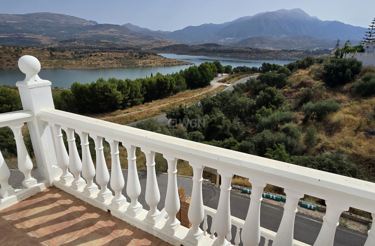 Odsprzedaż - Villa - Vinuela - Inland