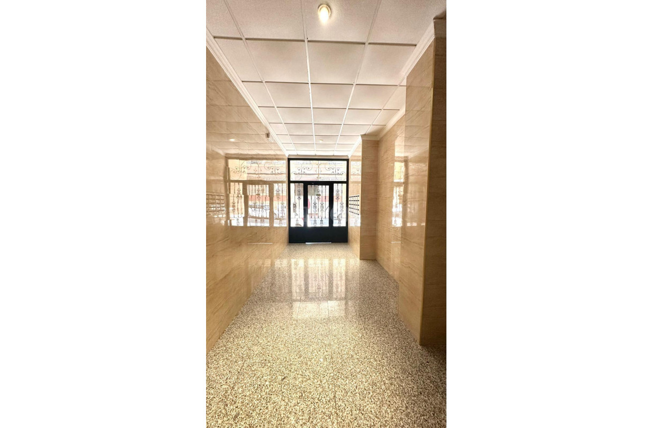 Reventa - Ático - Torrevieja - Centro