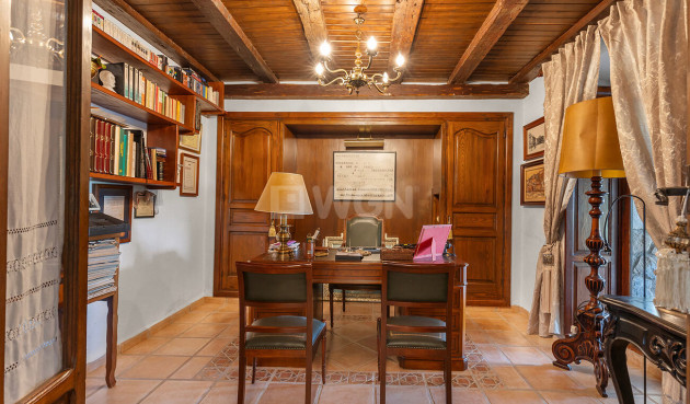 Wiederverkauf - Villa - Mula