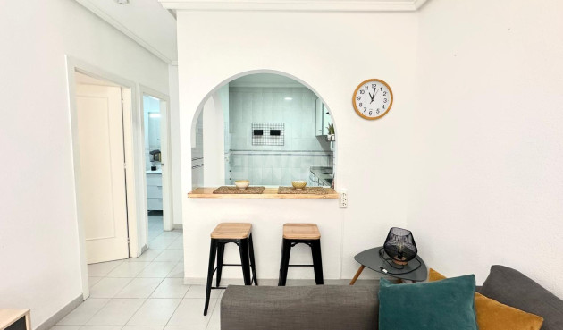 Resale - Apartment / flat - Torrevieja - Acequion