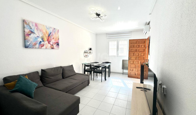 Resale - Apartment / flat - Torrevieja - Acequion
