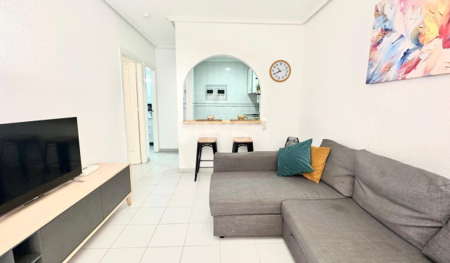 Resale - Apartment / flat - Torrevieja - Acequion