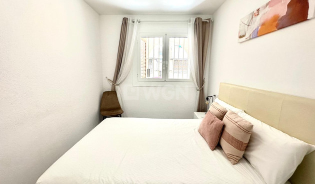 Resale - Apartment / flat - Torrevieja - Acequion