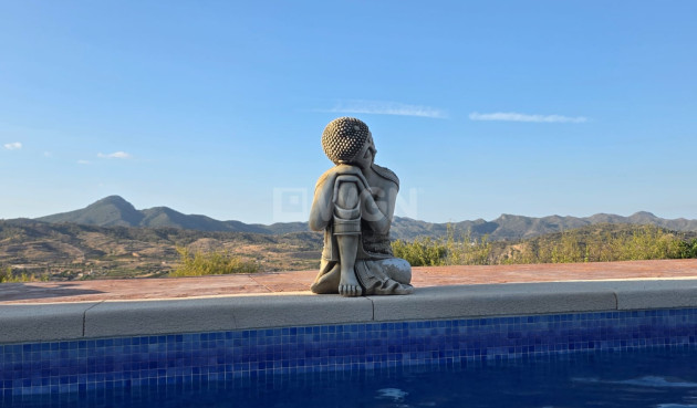 Odsprzedaż - Villa - Macisvenda - Inland