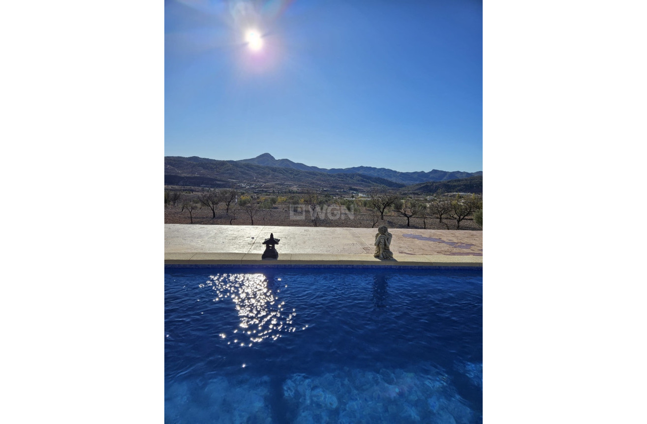 Odsprzedaż - Villa - Macisvenda - Inland