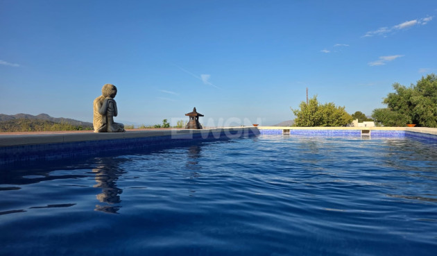 Odsprzedaż - Villa - Macisvenda - Inland