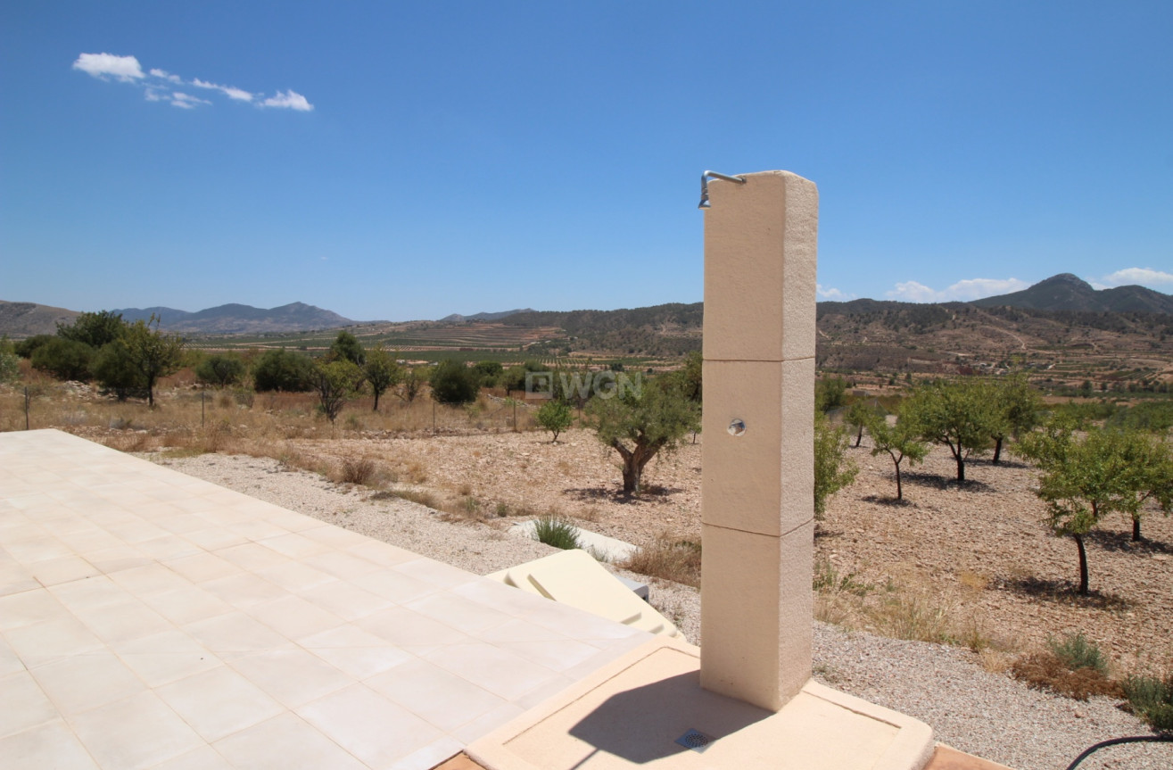 Odsprzedaż - Villa - Macisvenda - Inland