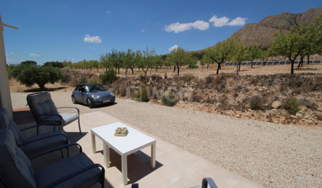 Odsprzedaż - Villa - Macisvenda - Inland