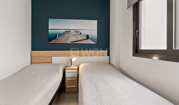 Odsprzedaż - Mieszkanie w bloku - Torrevieja - Costa Blanca