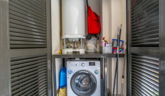 Odsprzedaż - Mieszkanie w bloku - Torrevieja - Costa Blanca