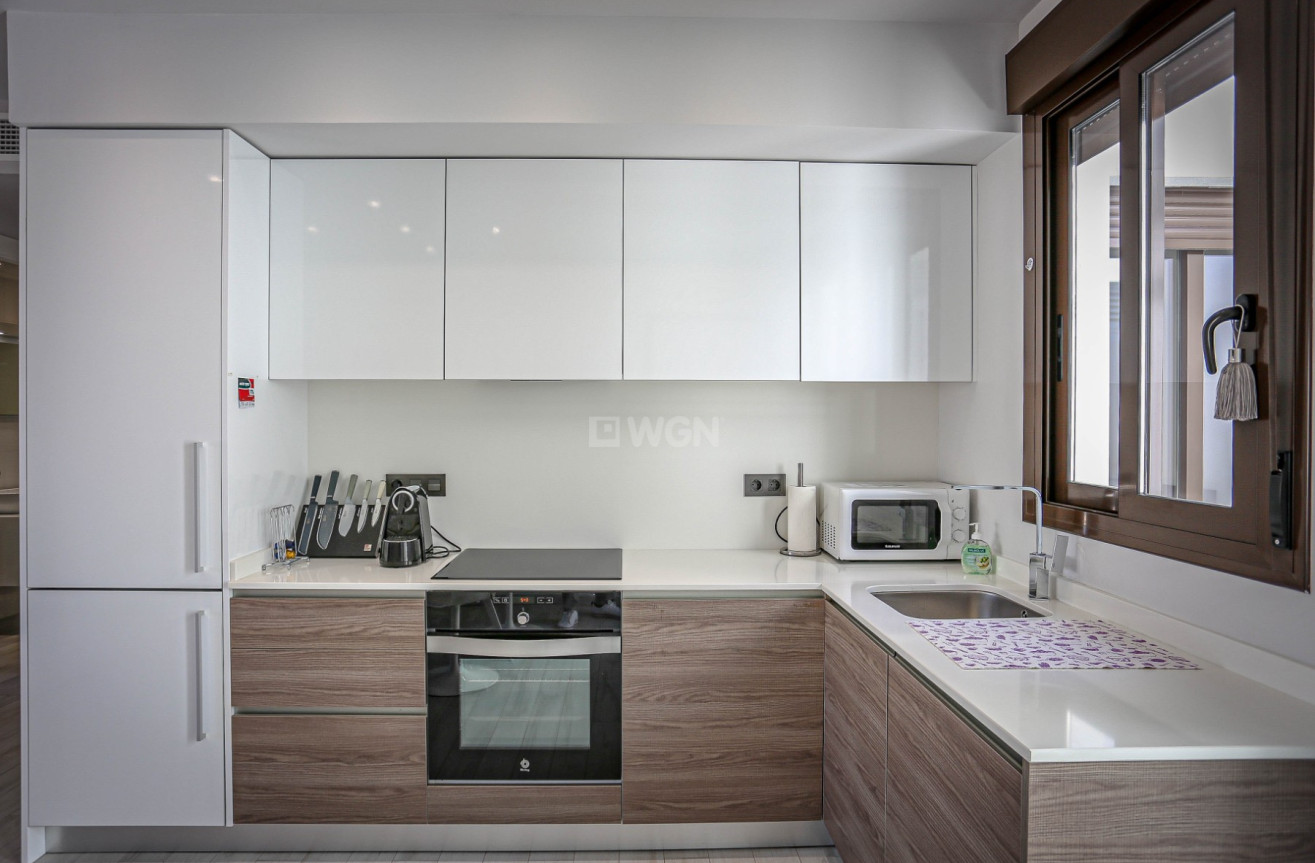 Resale - Apartment / flat - Orihuela Costa - Costa Blanca