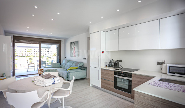 Resale - Apartment / flat - Orihuela Costa - Costa Blanca