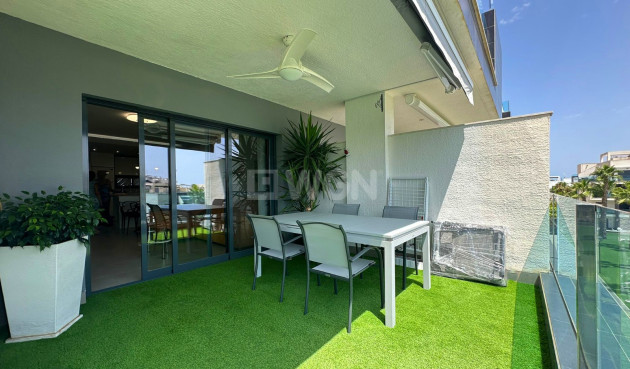 Odsprzedaż - Mieszkanie w bloku - Guardamar del Segura - Costa Blanca