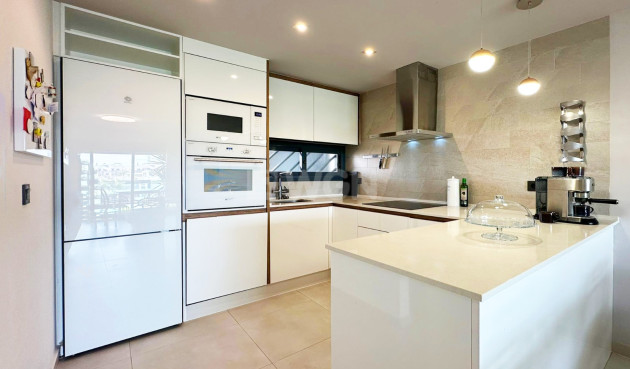 Odsprzedaż - Mieszkanie w bloku - Guardamar del Segura - Costa Blanca