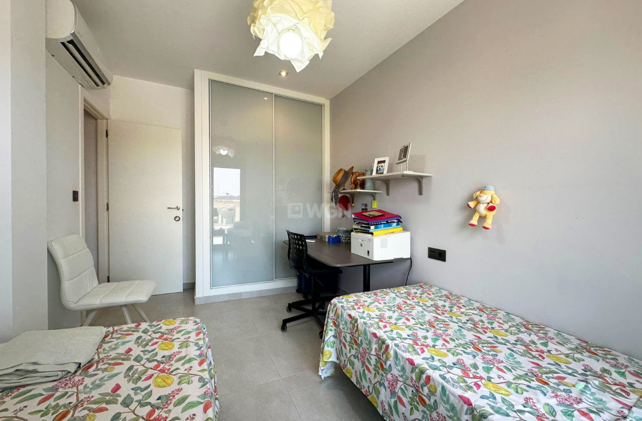 Odsprzedaż - Mieszkanie w bloku - Guardamar del Segura - Costa Blanca