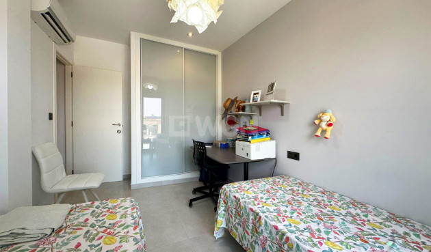 Odsprzedaż - Mieszkanie w bloku - Guardamar del Segura - Costa Blanca