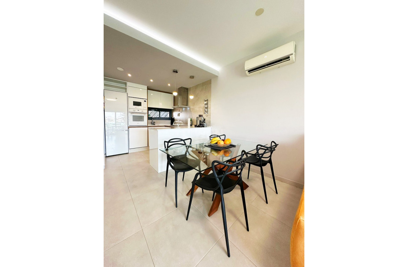 Odsprzedaż - Mieszkanie w bloku - Guardamar del Segura - Costa Blanca