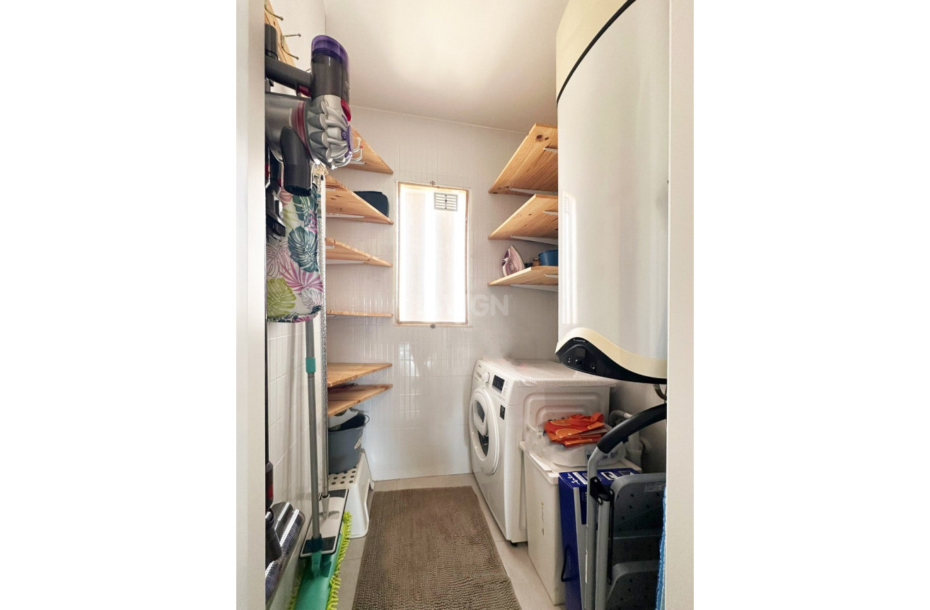 Odsprzedaż - Mieszkanie w bloku - Guardamar del Segura - Costa Blanca