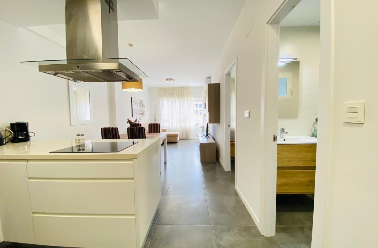 Odsprzedaż - Mieszkanie w bloku - Orihuela Costa - Altos De Campoamor