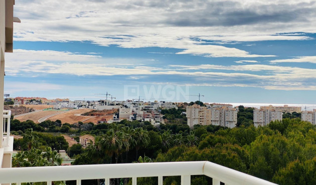 Odsprzedaż - Mieszkanie w bloku - Orihuela Costa - Altos De Campoamor