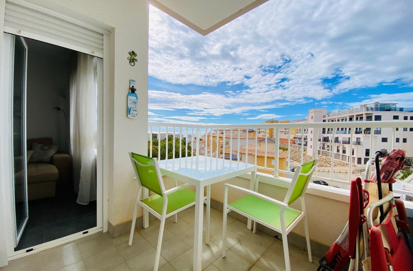 Odsprzedaż - Mieszkanie w bloku - Orihuela Costa - Altos De Campoamor