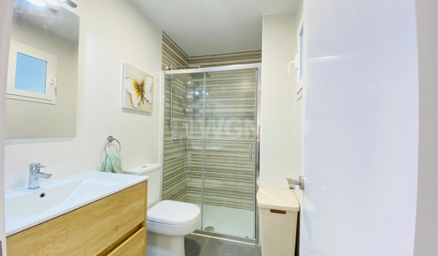 Odsprzedaż - Mieszkanie w bloku - Orihuela Costa - Altos De Campoamor