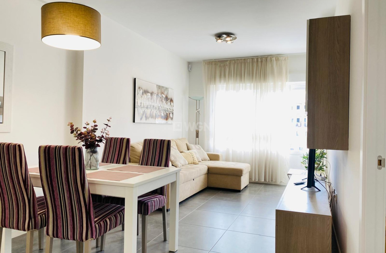 Odsprzedaż - Mieszkanie w bloku - Orihuela Costa - Altos De Campoamor