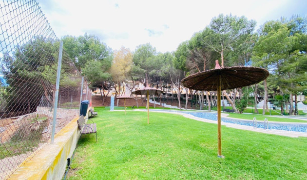 Odsprzedaż - Mieszkanie w bloku - Orihuela Costa - Altos De Campoamor