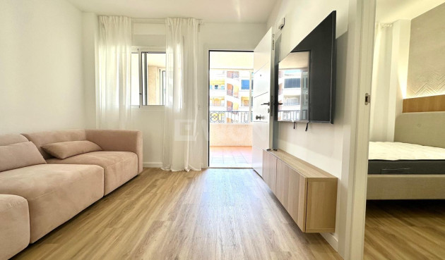 Resale - Apartment / flat - Orihuela - Los Balcones Y Los Altos