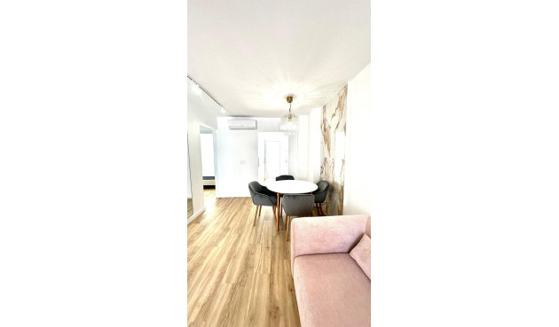 Resale - Apartment / flat - Orihuela - Los Balcones Y Los Altos