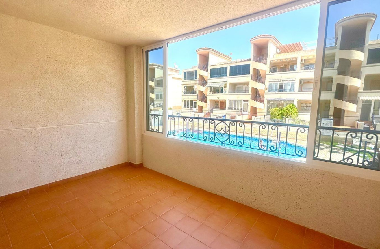 Resale - Apartment / flat - Orihuela - Los Balcones Y Los Altos