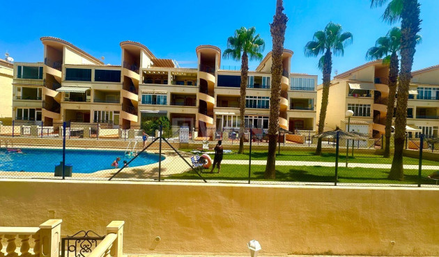 Resale - Apartment / flat - Orihuela - Los Balcones Y Los Altos