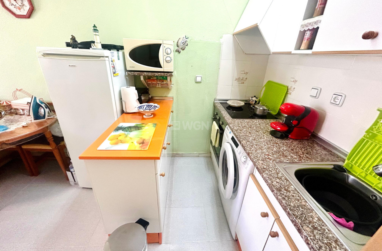 Resale - Apartment / flat - El Chaparral - Inland