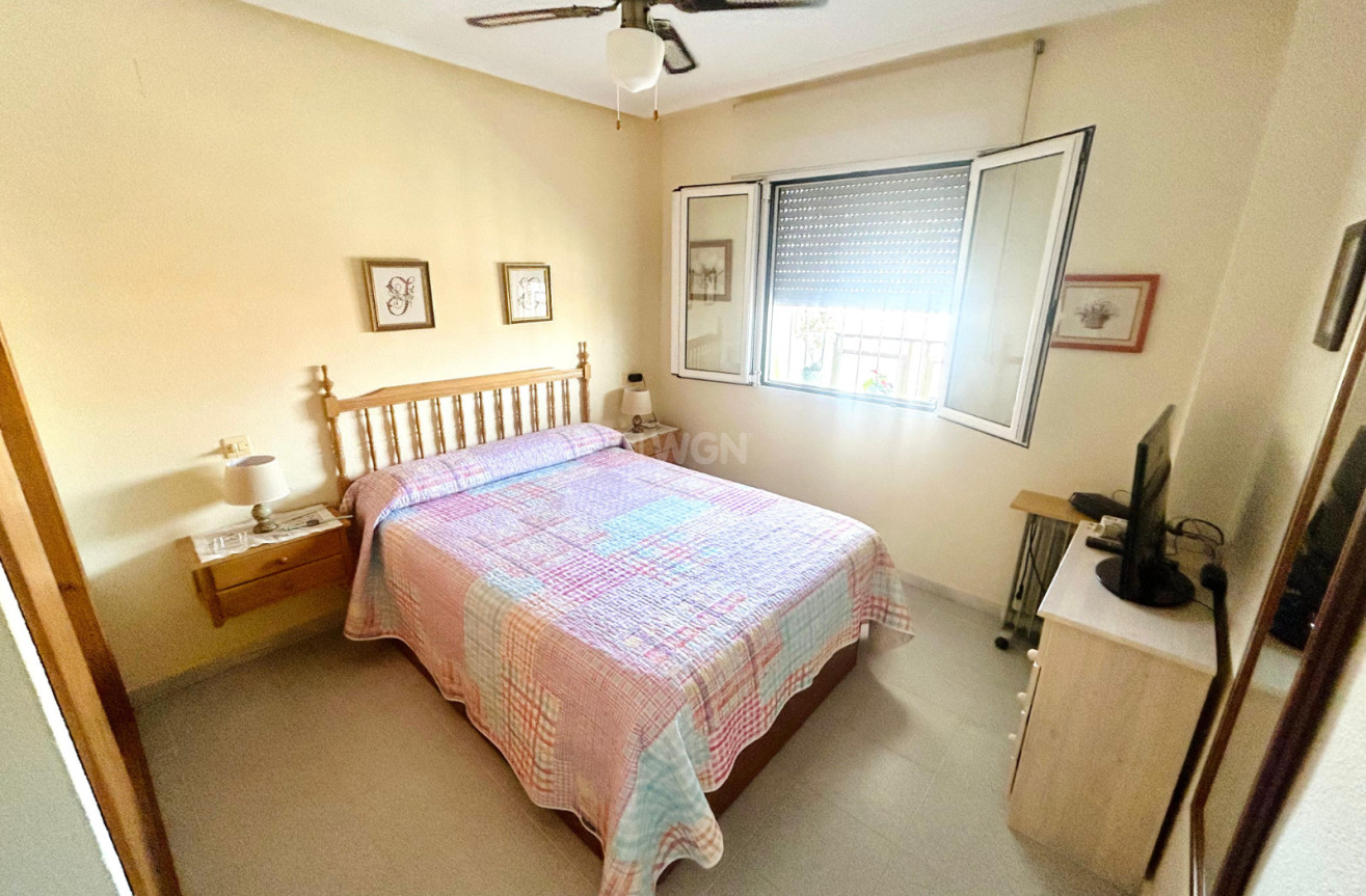 Resale - Apartment / flat - El Chaparral - Inland