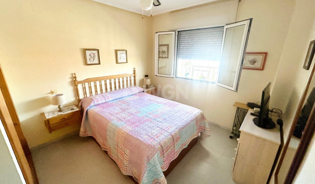 Resale - Apartment / flat - El Chaparral - Inland