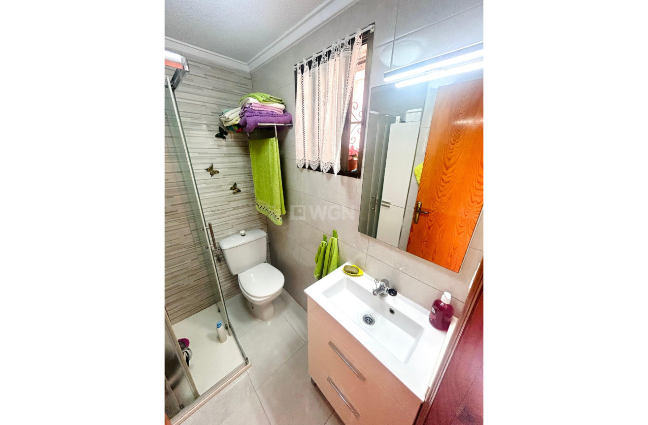 Resale - Apartment / flat - El Chaparral - Inland