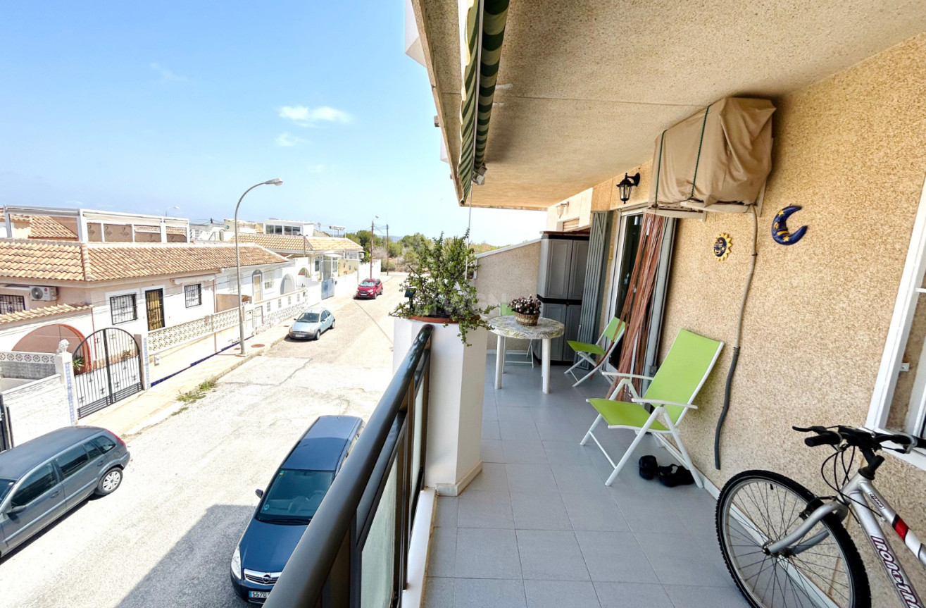 Resale - Apartment / flat - El Chaparral - Inland