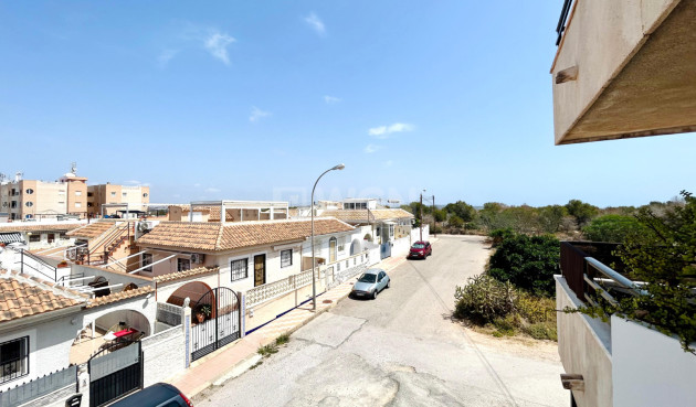 Resale - Apartment / flat - El Chaparral - Inland